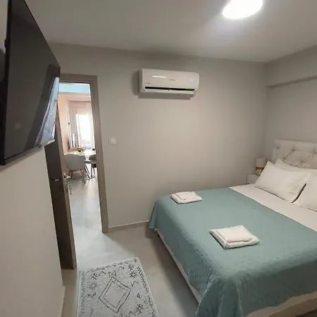 Perfect Strangers D1 *